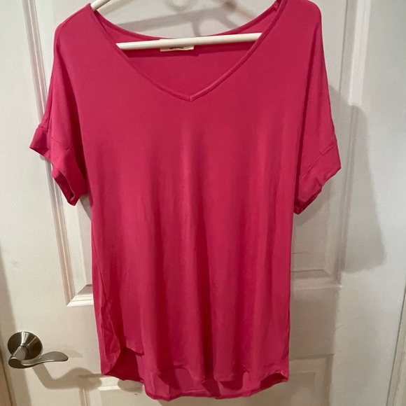Stretchy Rayon tee - pink - Picture 2 of 7